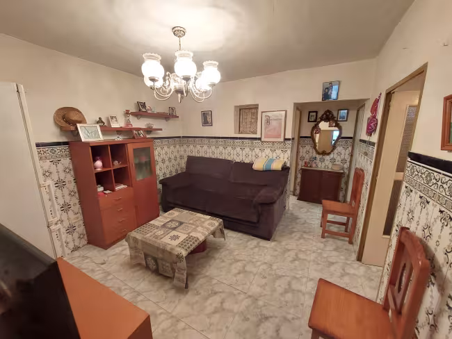 CH-115 - Casa en Albalá