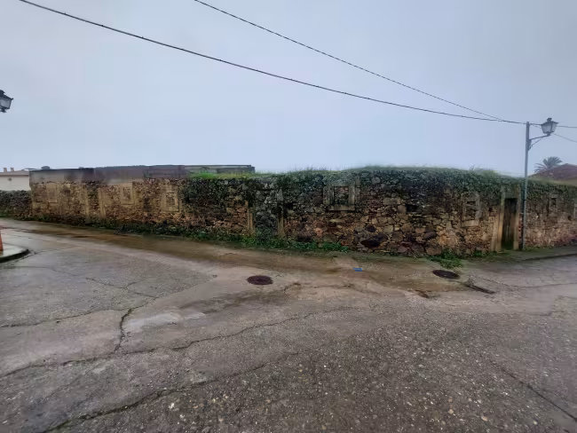 SU-113 - Solar en Ruanes